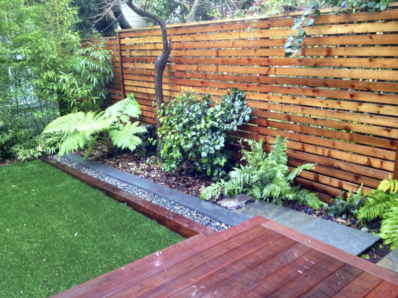 shade plantings and horizontal fencing